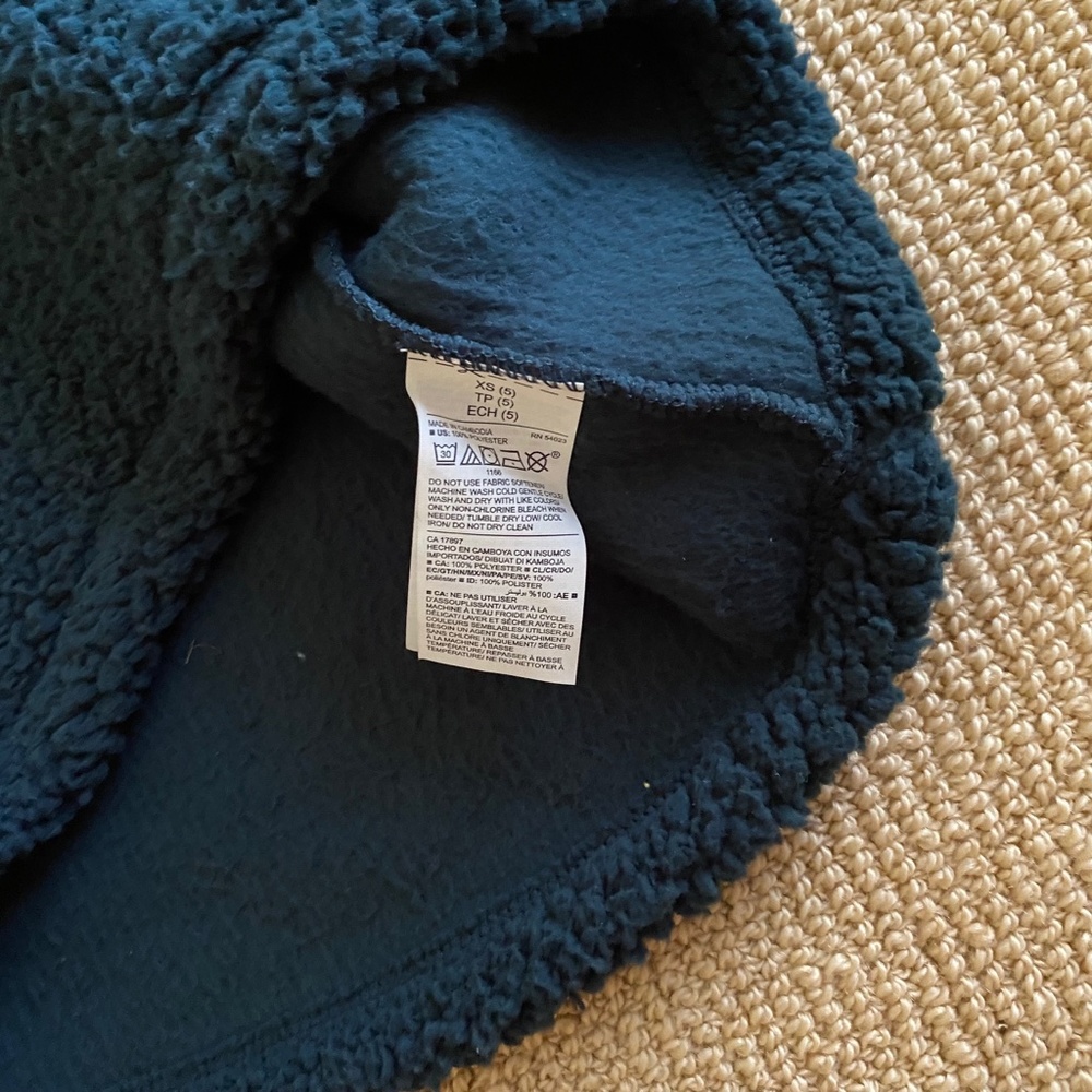 Old Navy Active Girl's Green Pullover Size XS (5) New With Tags - Picture 4 of 4